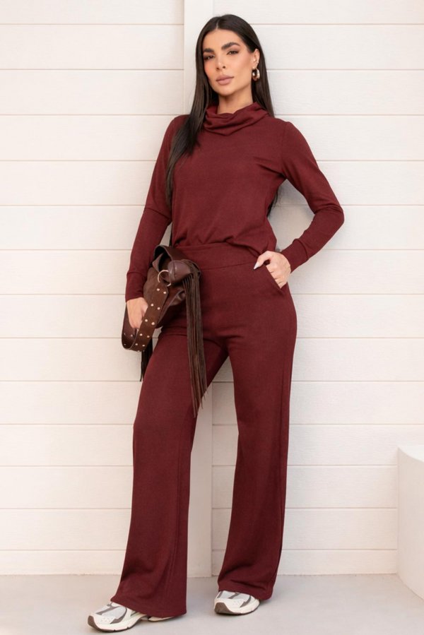 CONJUNTO FEMININO DE L�ZINHA FIORELA BORDO