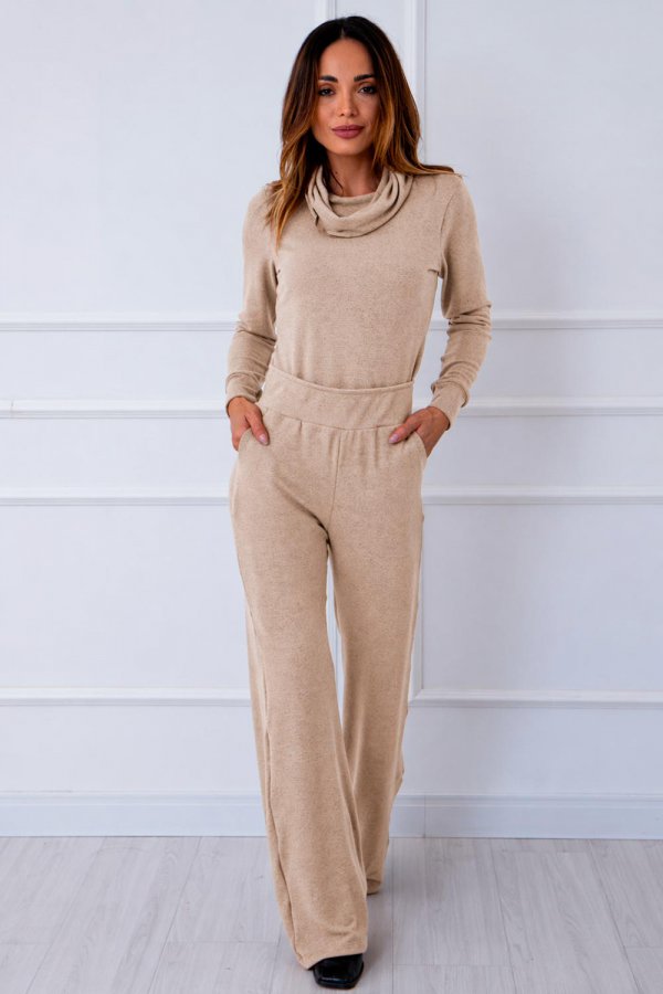 CONJUNTO FEMININO DE L�ZINHA FIORELA MESCLA BEGE