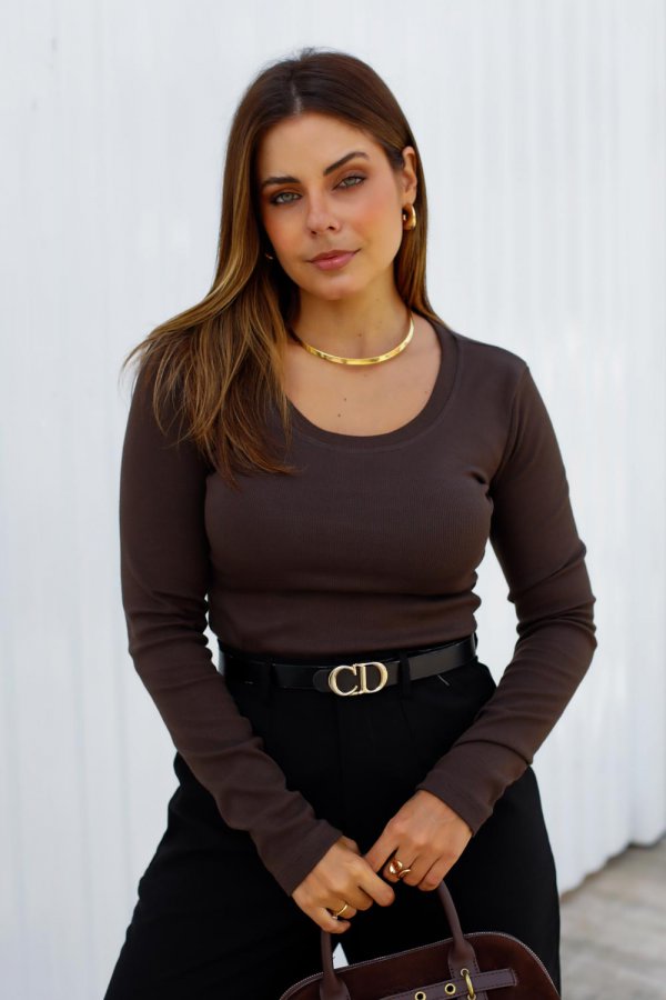 BLUSA FEMININA DE RIBANA DANIELE MARROM