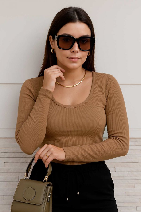 BLUSA FEMININA DE RIBANA DANIELE CAPPUCCINO