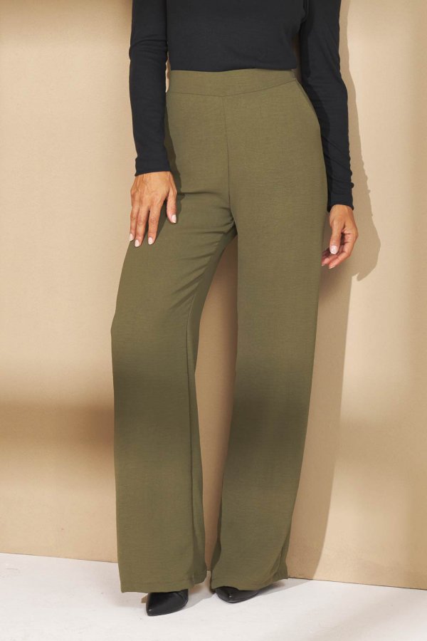 CALA FEMININA AIR FLOW AMORA VERDE MILITAR