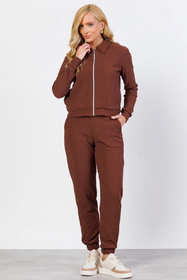 CONJUNTO FEMININO TEXTURIZADO CHARLOTE MARROM
